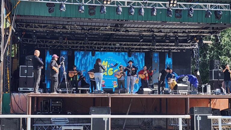 El Hoyo vibra con el Festival Mi Lugar