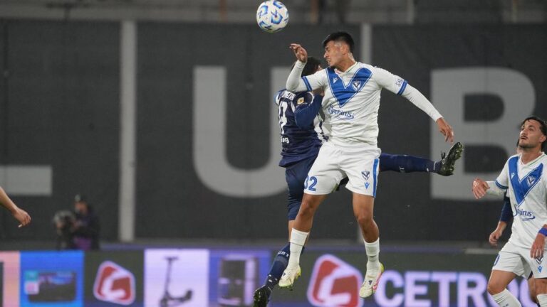 Talleres perdió con Vélez en el Kempes