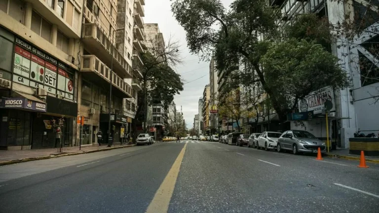 Paro de UTA: el acatamiento en Córdoba es total