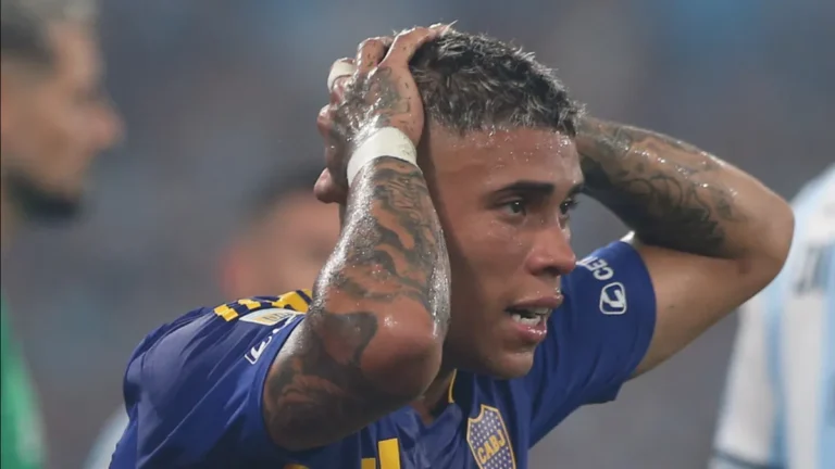 Ayrton Costa no viajará al Mundial de Clubes