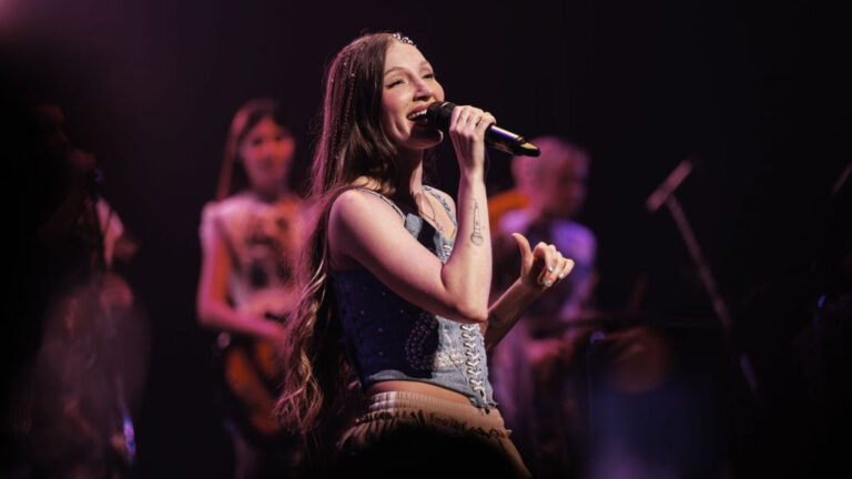 Yami Safdie llega por primera vez al Teatro Gran Rex