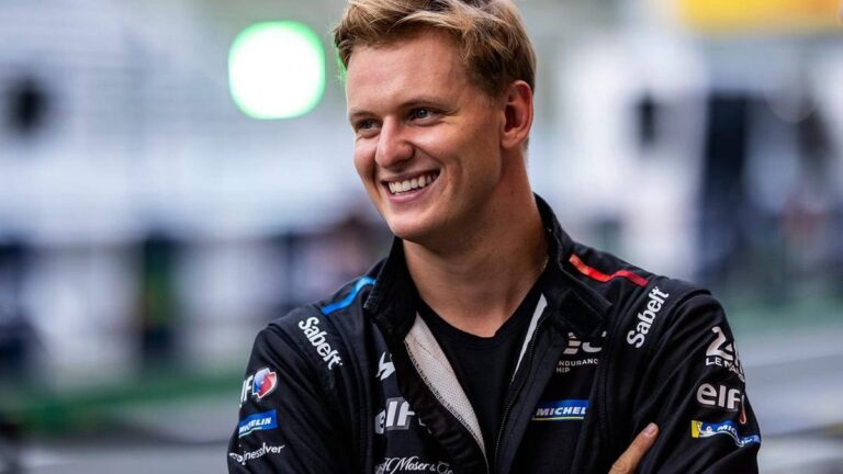 Mick Schumacher confirma negociaciones con Cadillac