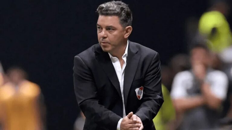 River prepara equipo