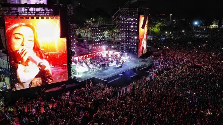 Nicki Nicole brilló ante más de 250 mil personas en Rosario