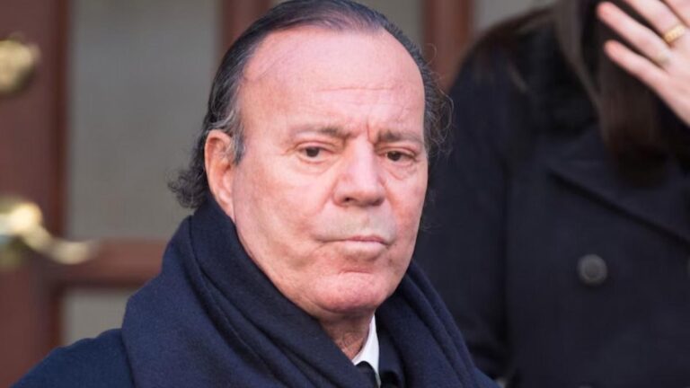 Denunciaron a Julio Iglesias por agresiones sexuales